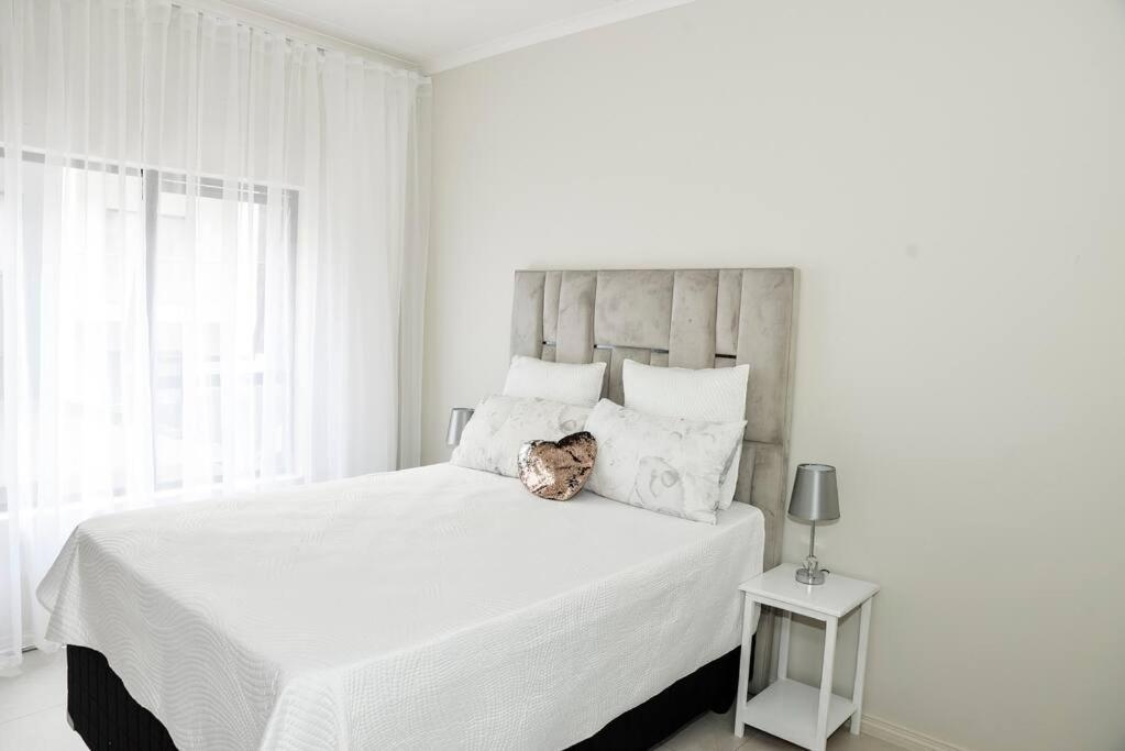 The Ellipse Palazzo Apartment Midrand Esterno foto