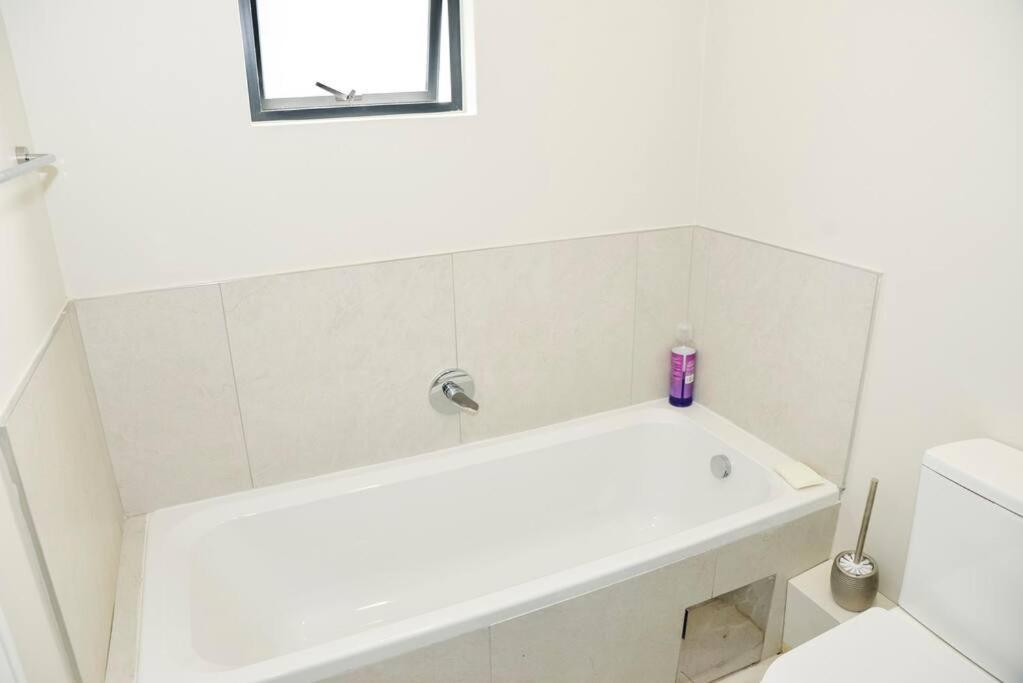 The Ellipse Palazzo Apartment Midrand Esterno foto