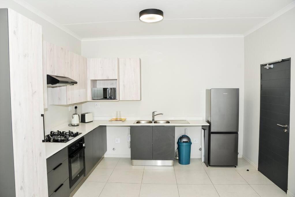 The Ellipse Palazzo Apartment Midrand Esterno foto